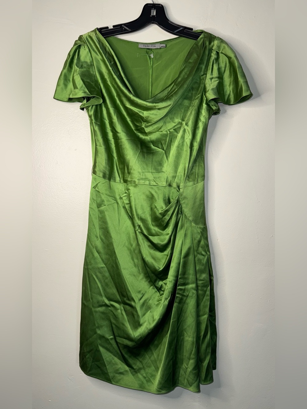 Rickie Freeman for Teri Jon Green Satin Silk Cowl-Neck Mini Dress